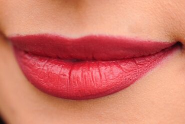 Menopause and Aesthetics: Navigating Beauty Treatments During Midlife